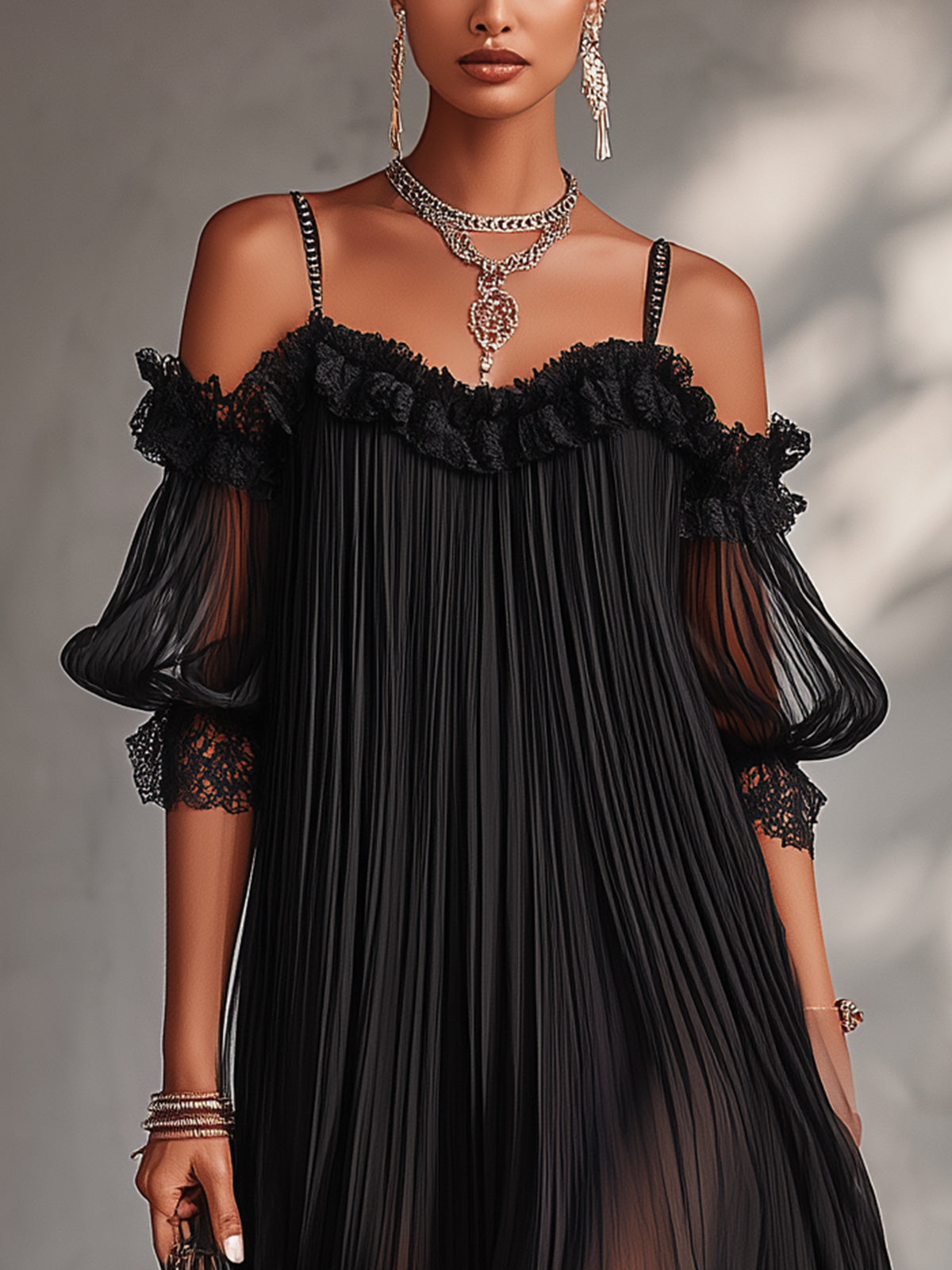 Léonie | Mini Robe Noire, Épaules Dénudées, Bordure en Dentelle