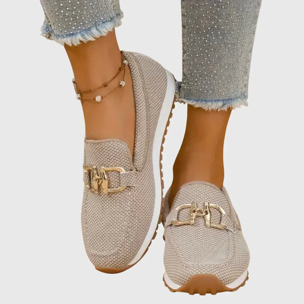 Camilla | Slip-on sportive con dettaglio dorato