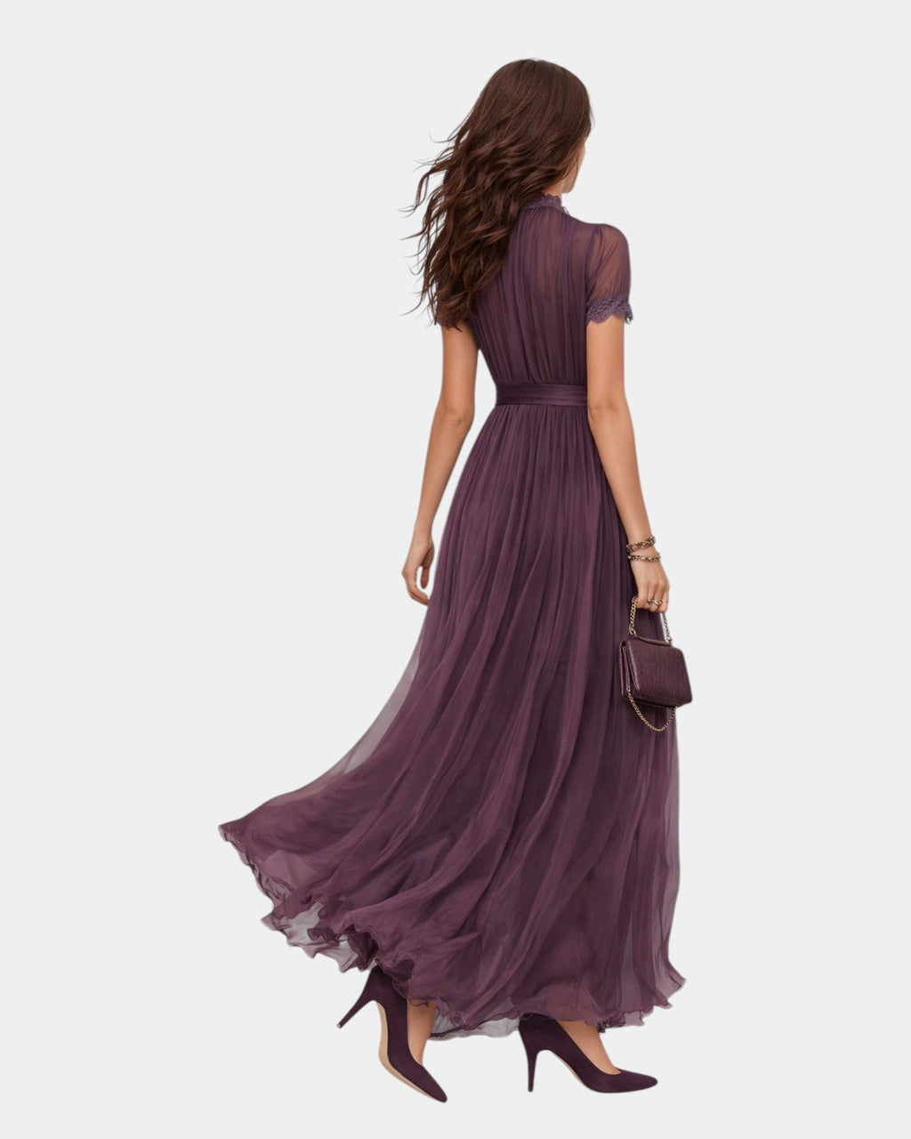 Tiphaine | Robe avec décolleté et finitions en dentelle de chiffon