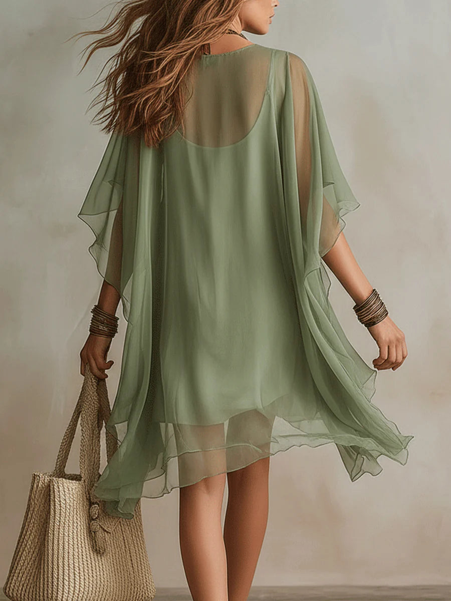 Éloïse | Mini Robe Fluide en Mousseline Verte, Col en V