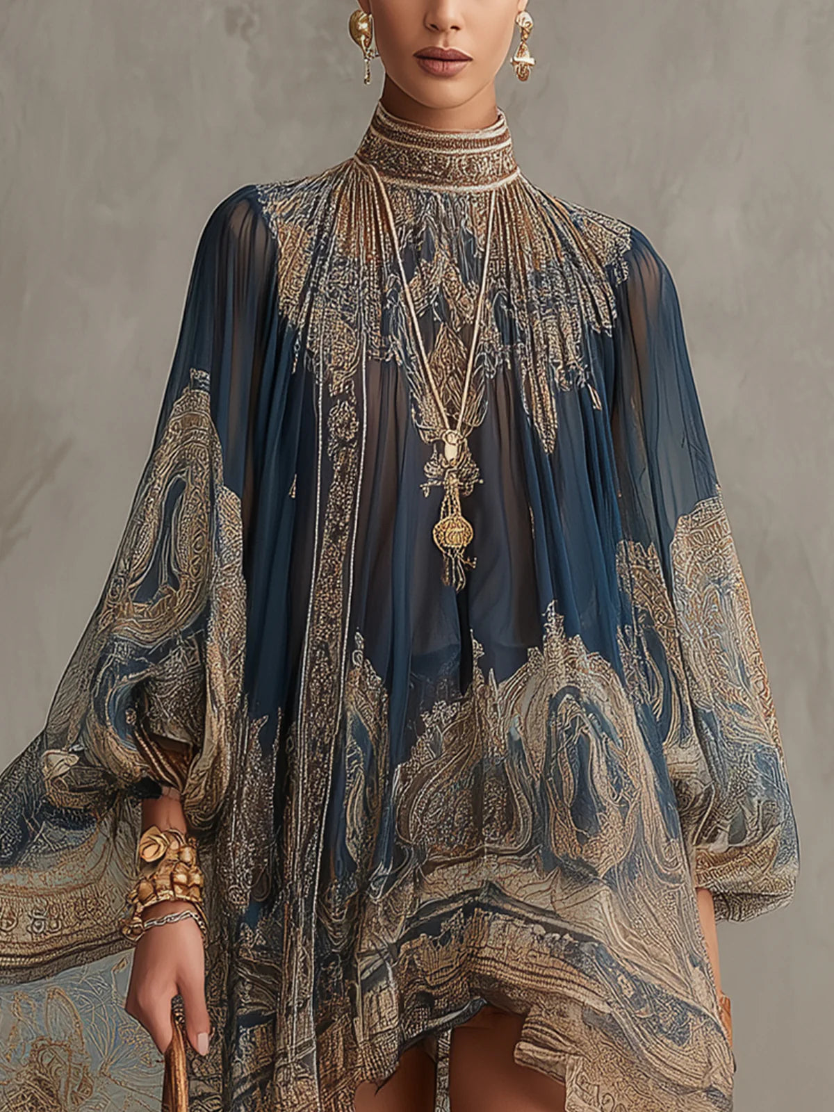 Marianne | Mini Robe en Mousseline Bleu Marine, Imprimé Baroque Doré