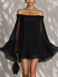 Zélie | Mini Robe Noire, Manches Cloche et Volants