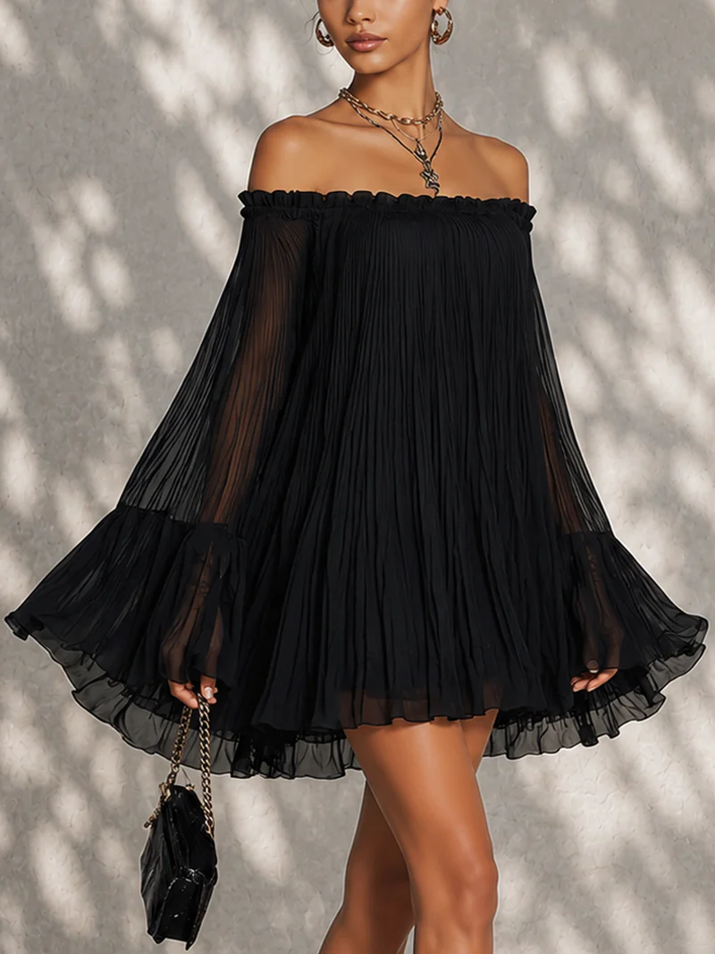 Zélie | Mini Robe Noire, Manches Cloche et Volants