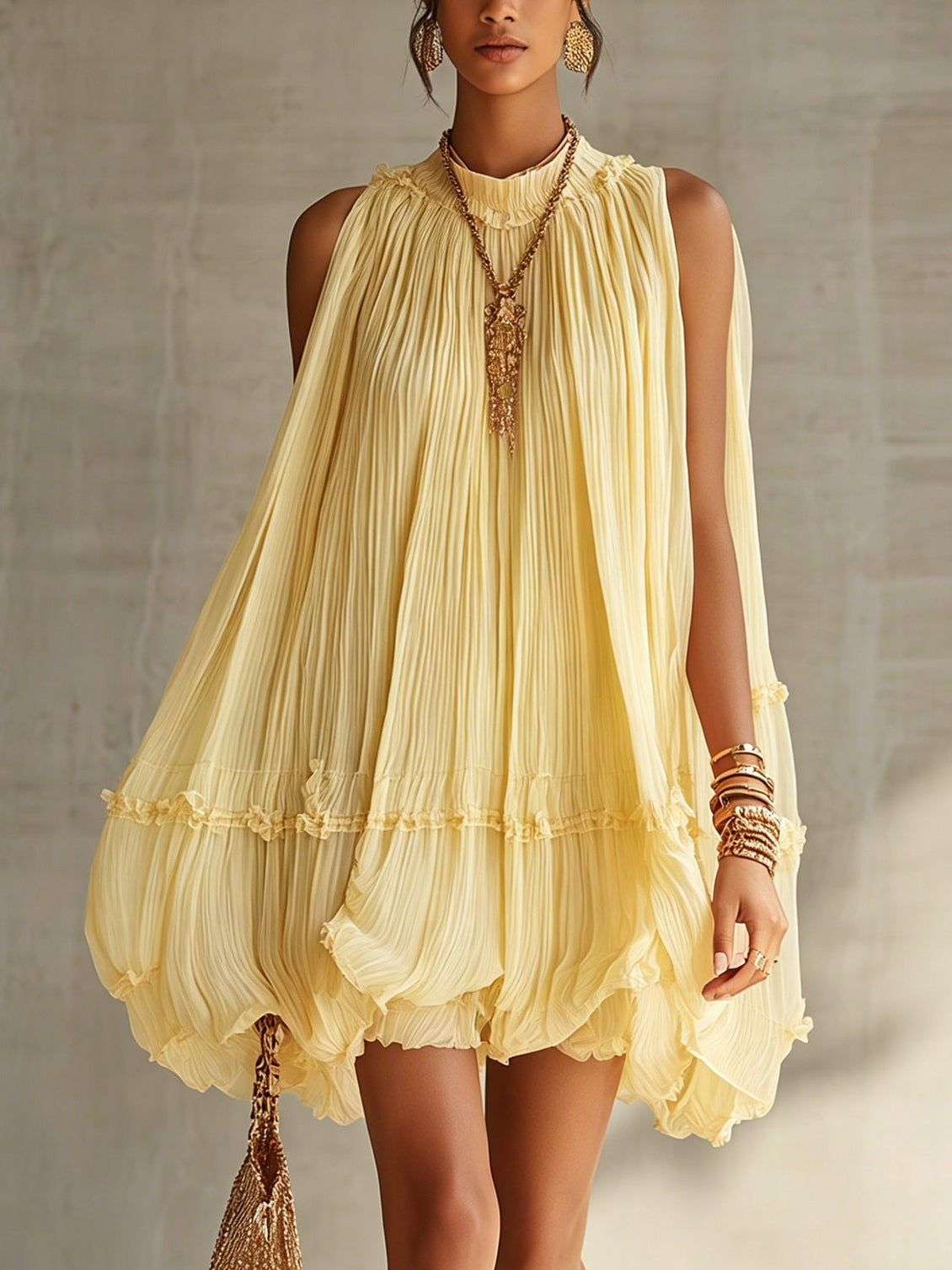 Margaux | Mini Robe à Volants, Col Halter, Jaune
