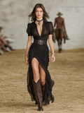 Marielle | Robe Maxi en Mousseline Plissée, Col et Boutons