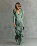 Clara | Robe Midi Élégante à Manches Franges