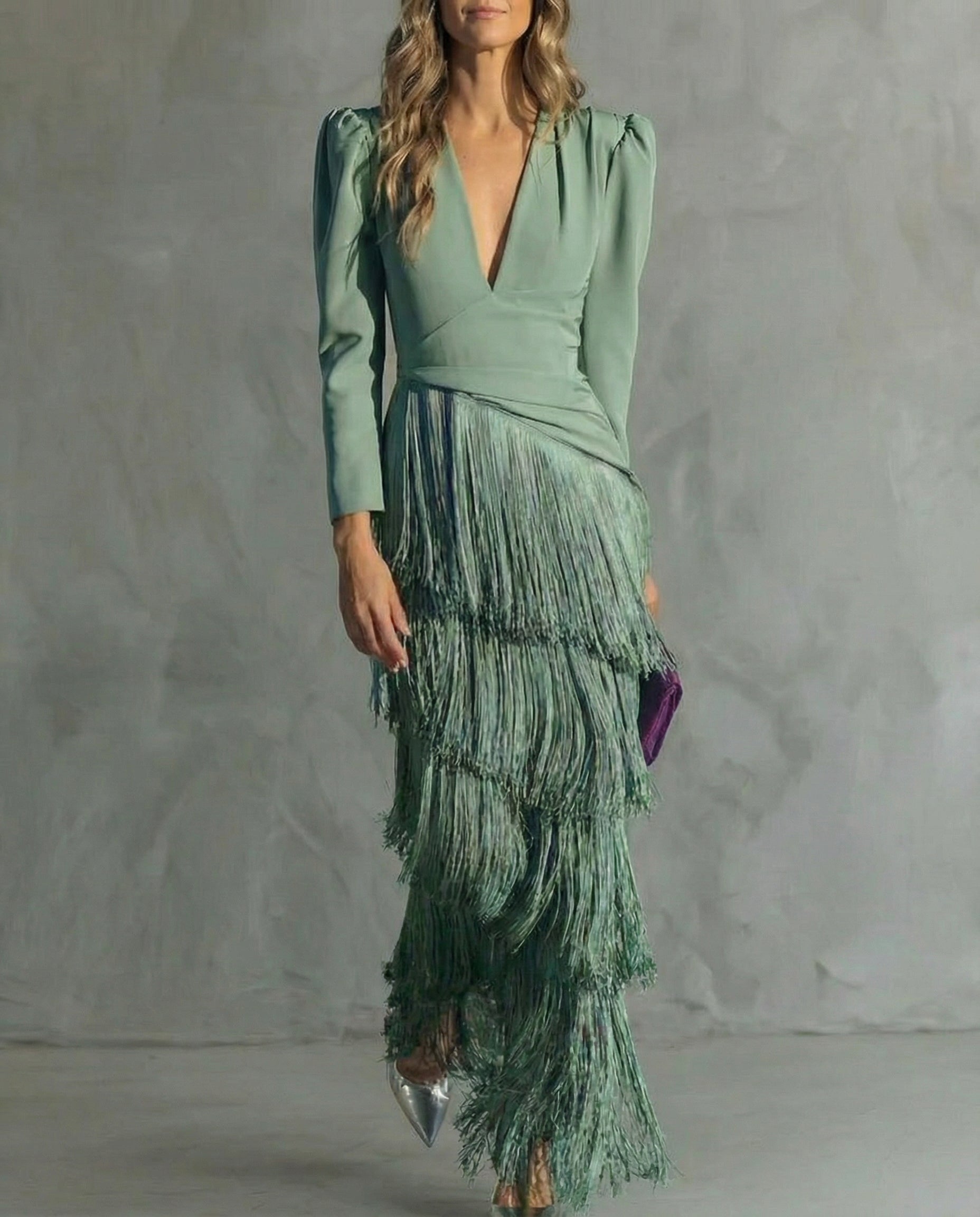 Clara | Robe Midi Élégante à Manches Franges